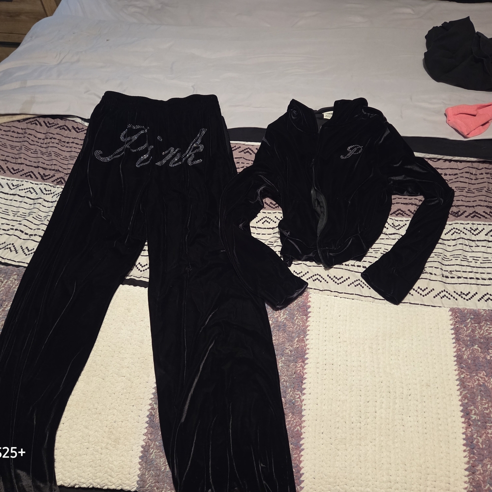 PINK Victoria's Secret Women's Black Velour Tracksuit